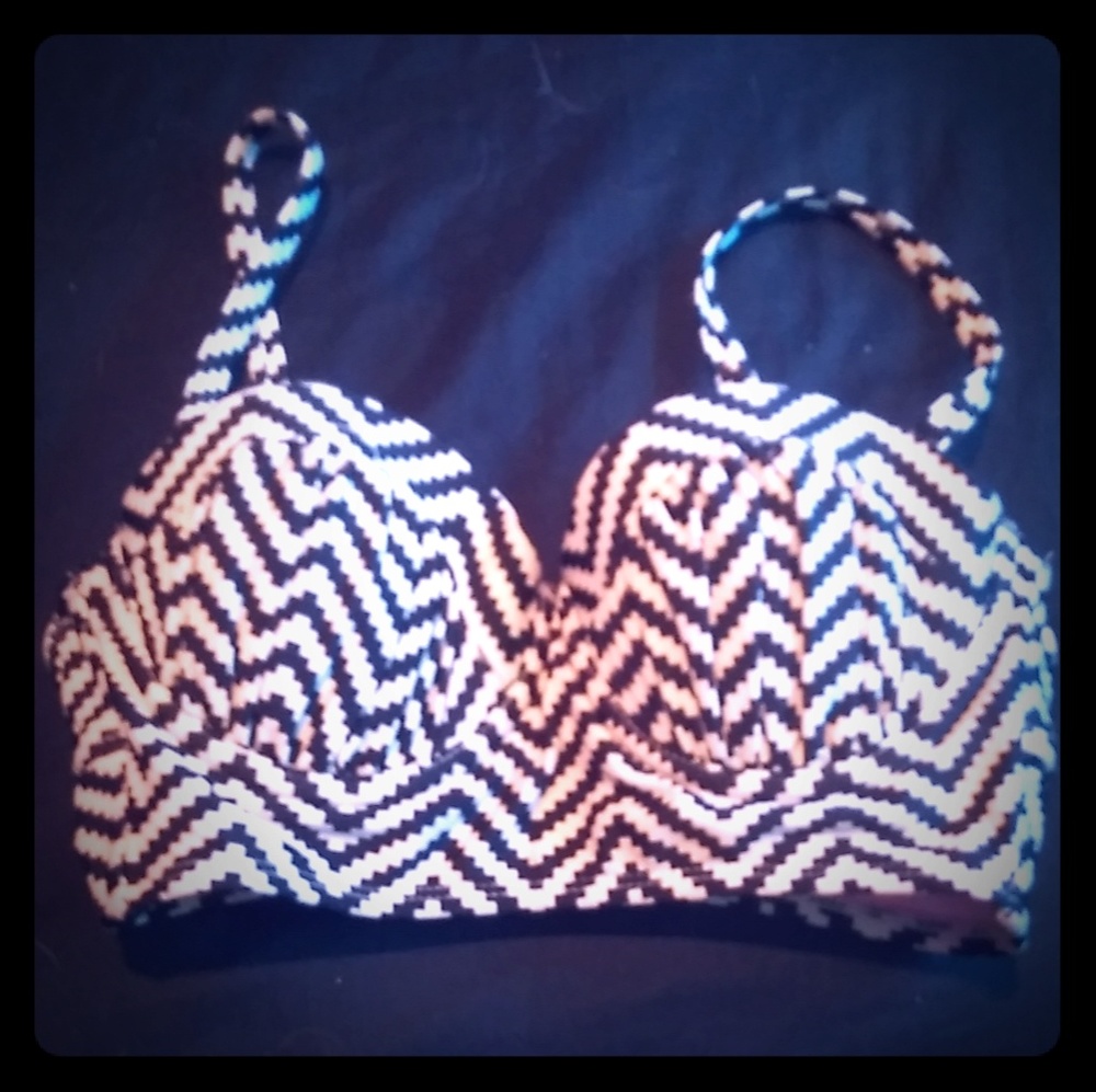 New swim suite top
